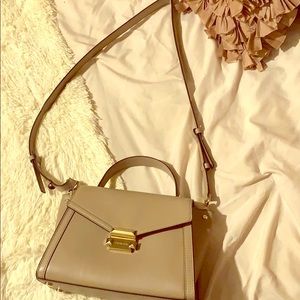SOLD LOCAL Michael Kors ❌❌